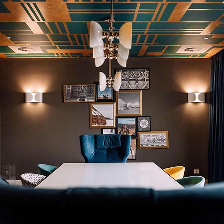 Mercure Almaty City Center Bagian luar foto