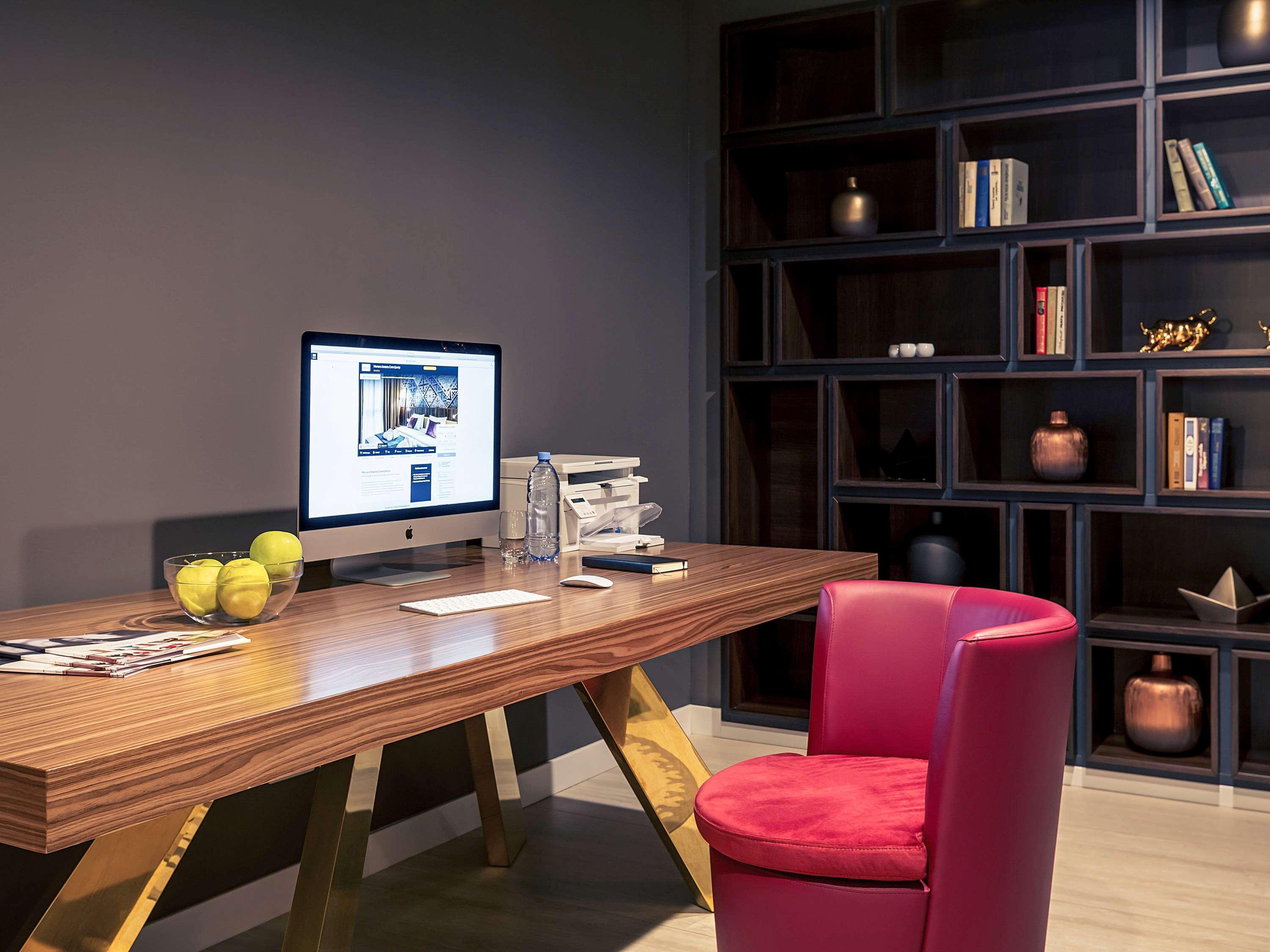 Mercure Almaty City Center Bagian luar foto